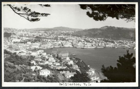 WELLINGTON Real Photograph by N S Seaward. - 47722 - Postcard